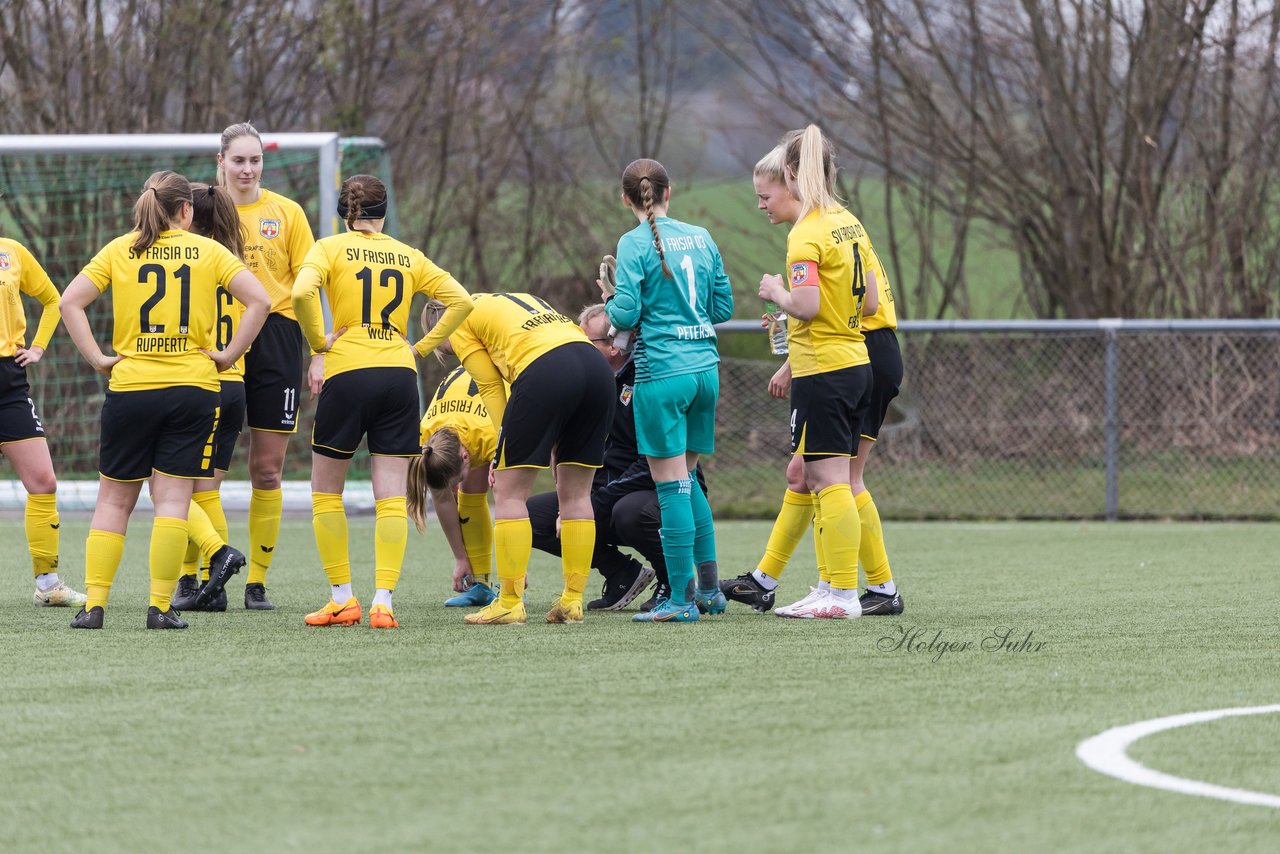 Bild 467 - F SSC Hagen Ahrensburg - SV Frisia Risum-Lindholm : Ergebnis: 1:2